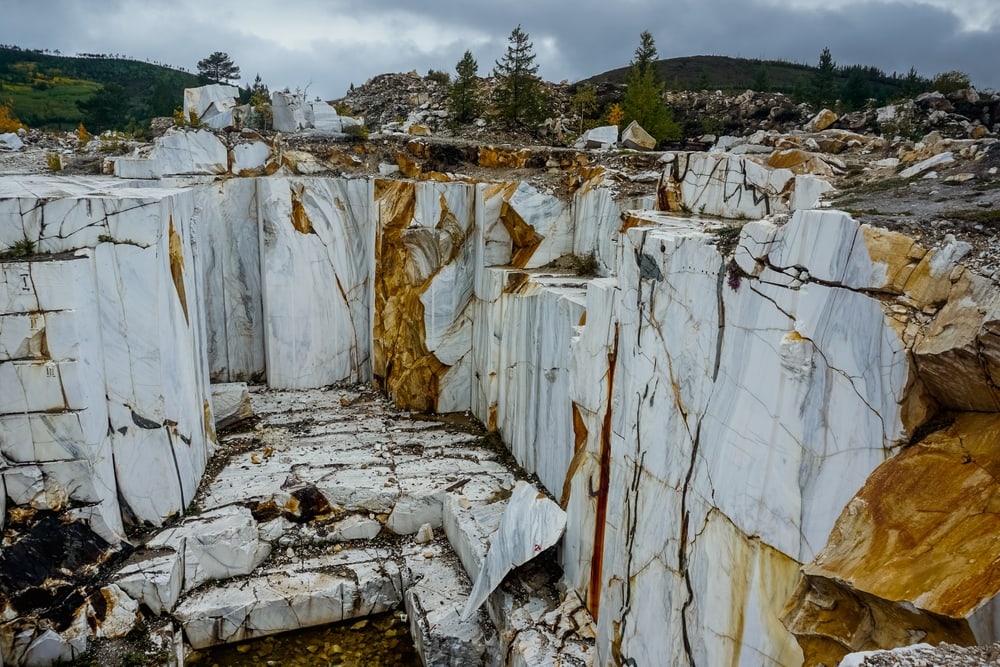 Marble,Quarry,In,The,Village,Of,Buguldeika,Near,Lake,Baikal